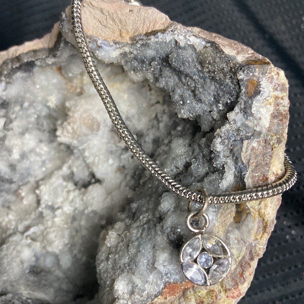 Silver with Rhinestone Accent Bracelet 💎💕